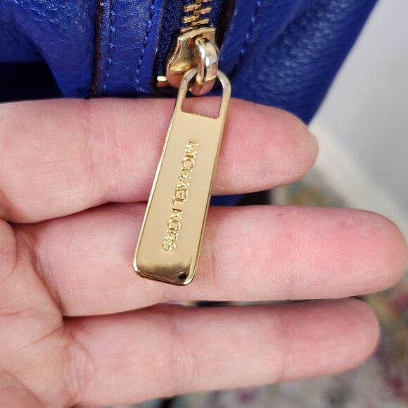 Michael Kors Blue Pebbled Leather Bedford Satchel - Picture 12 of 15